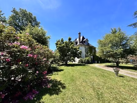 maison de luxe de 7 pièces en vente à vigeois  nouvelle-aquitaine