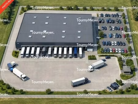 vente entrepôt vauvert 30600 6860m²