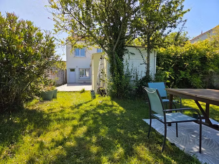 vente maison rochefort 17300 - - surface privée