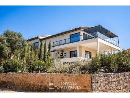 villa contemporaine d'exception aux portes de thuir avec vue sur le canigou