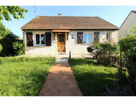 charmante maison avec sous-sol et véranda verneuil l etang 4 pièce(s) 79 m2