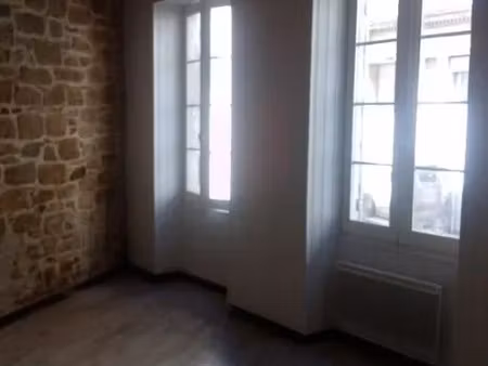 location appartement 2 pièces 43 m² à la réole (33190)