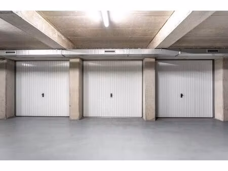 box a louer en sous sol