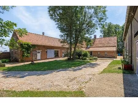huis te koop in veurne met 3 slaapkamers