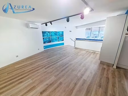 location commerce antibes 06600 176m²