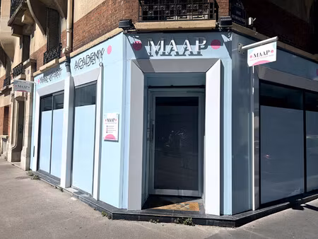 vente local commercial 4 pièces