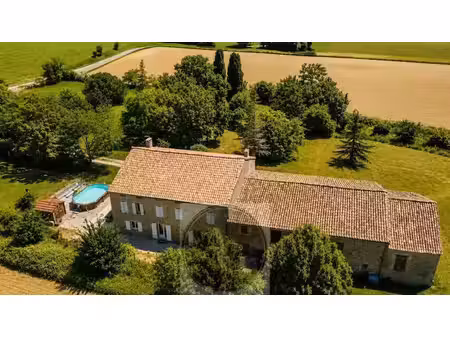 vente ferme 7 pièces 273 m² à falga (31540)  490 000 €