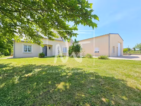 vente maison 8 pièces 158 m² à savennières (49170)  441 000 €