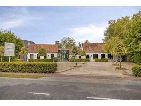 immeuble hôtelier de luxe avec maison et parking à oostduink