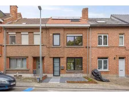 maison entièrement rénovée avec 3 chambres à kessel-lo