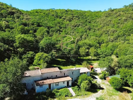 vente maison 7 pièces 191 m² à barjac (30430)  495 000 €