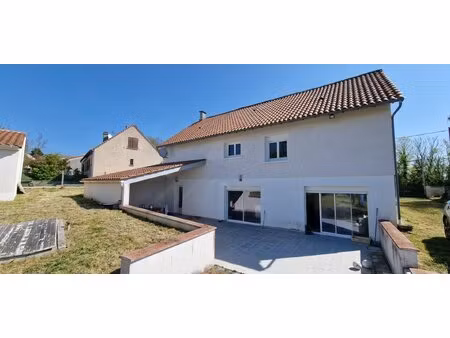 maison coussay les bois