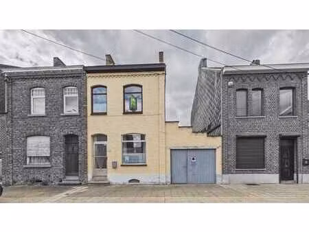 maison 2 chambres  grenier  jardin  terrasse et garage