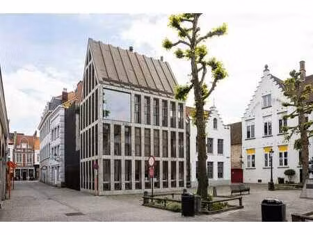 robbrecht & daem signent une maison unique luxe