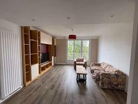 location appartement 4 pièces meublé à rennes jeanne d'arc (35000) : à louer 4 pièces meub