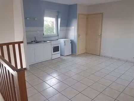 location appartement 2 pièces à lamballe (22400) : à louer 2 pièces / 36m² lamballe