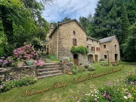 eléguant mas cévenol au coeur des cévennes préservées