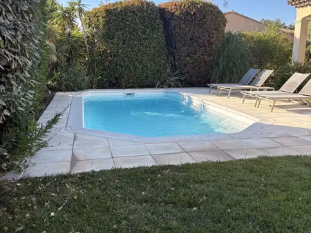 maison à saint-cyr-sur-mer (83270)
