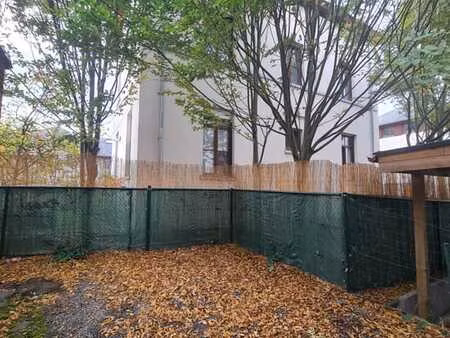 rez-de-chaussée 4 chambres avec cour privative