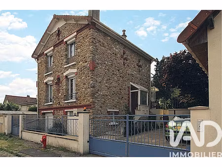 maison traditionnelle à villecresnes (94440)