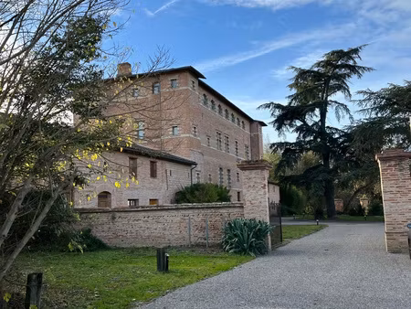 appartement t4 à vendre muret 31600 au sein d'un chateau