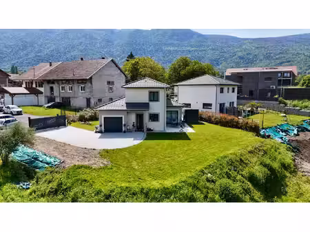 farges  tres belle maison neuve t4 avec parcelle 2000m2