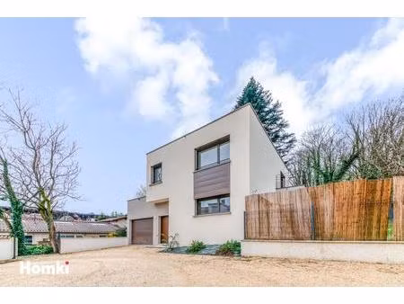 maison/villa t6 de 147 m2 à sainte-foy-lès-lyon 69110