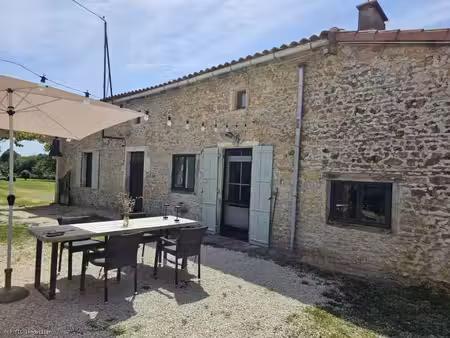 maison de campagne 3km de saint-claud