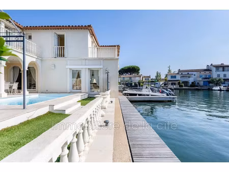 vente maison 6 pièces 165 m² à port grimaud (83310)  nan €