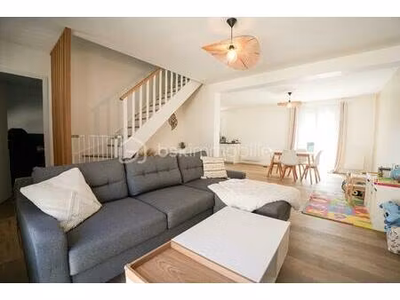 maison de 90 m² à favieres