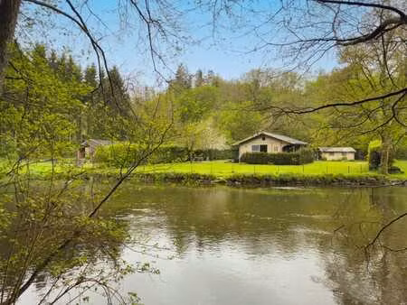 chalet entièrement rénové à vendre à ortho sur l'ourthe (la