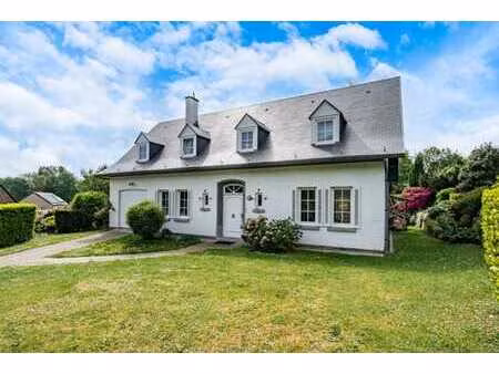 magnifique villa 5 ch dans un clos résidentiel de céroux