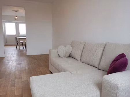 location meublée appartement 4 pièces 91 m² à amneville les thermes (57360)  1 000 €