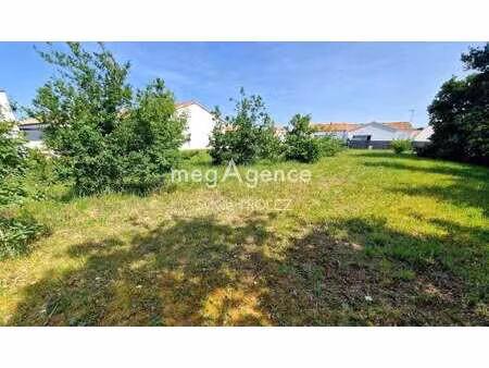 vente terrain à la chapelle-achard (85150) : à vendre / 593m² la chapelle-achard
