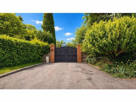 vente terrain  700.00m²  muret