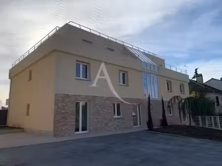 location parking à chelles (77500)  75 €