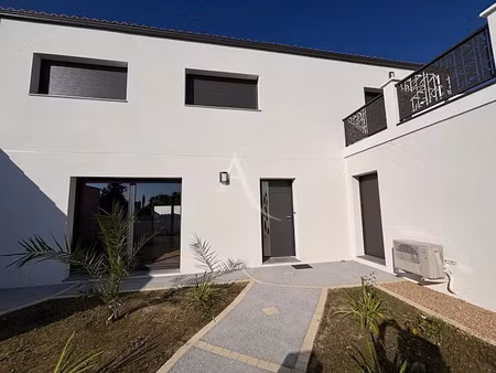 location maison 5 pièces 135 m² à talmont-saint-hilaire (85440)  1 300 €