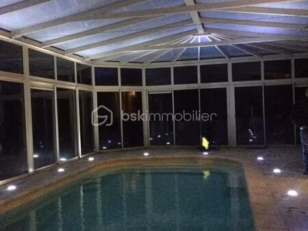 maison de 205 33 m² à saclas