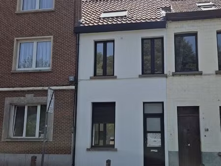maison à louer à rue de la station de woluxé 120 woluwe-saint-lambert (vwd17614)