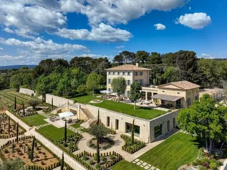 ferme haut de gamme de 20 pièces en location aix-en-provence  provence-alpes-côte d'azur