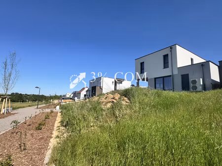3%com belle maison à toit plat de 130m2- construction 2024