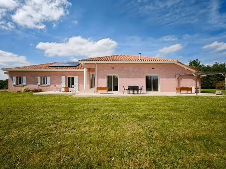 maison à vendre 8 pièces monsegur (64)