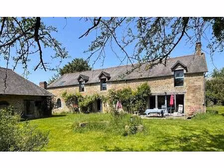vente maison à fougères (35300) : à vendre / 220m² fougères