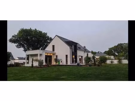 vente maison à saint-jean-brévelay (56660) : à vendre / 147m² saint-jean-brévelay