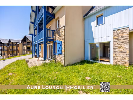grand triplex familial avec terrasse & jardin privatif au coe