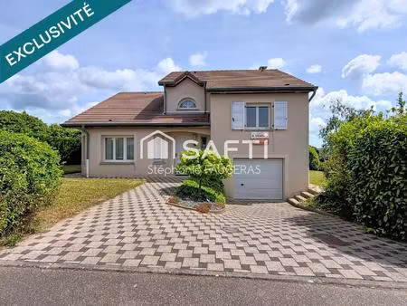 verny  maison individuelle en demi niveau 4 chambres !