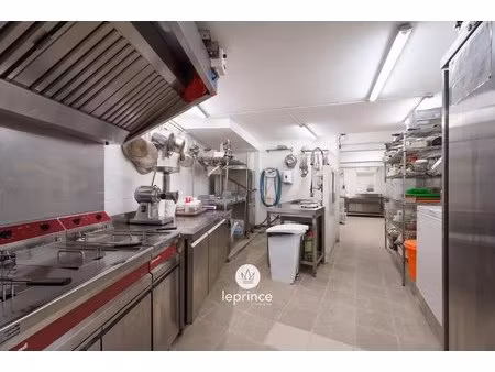 nice / le port - fonds de commerce - restaurant avec extraction - emplacement premium