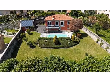 maison de 5 pièces de luxe en vente à aiguilhe  france