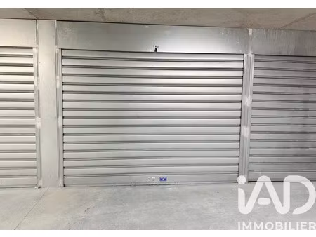 parking à paris (75019)