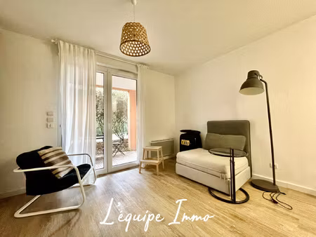studio environ 21m2 meublé centre de pujaudran avec terrasse